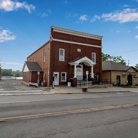 Webber Hotel Lyndonville Buitenkant foto