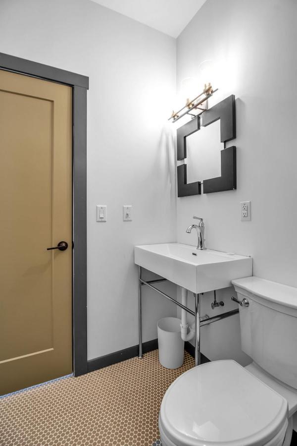 Webber Hotel Lyndonville Buitenkant foto
